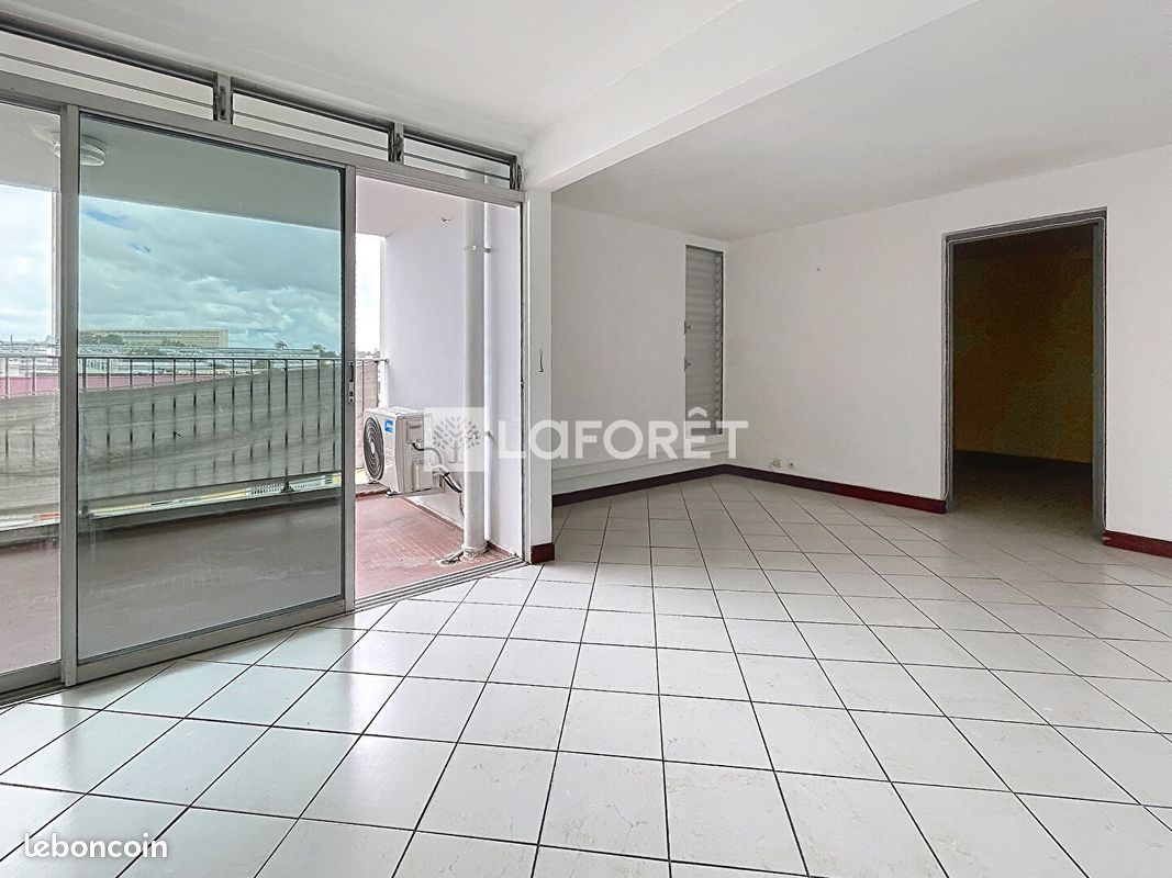 Appartement 3 pièces 65 m² · à Pointe-À-Pitre · 65 m² · 132 000 €
