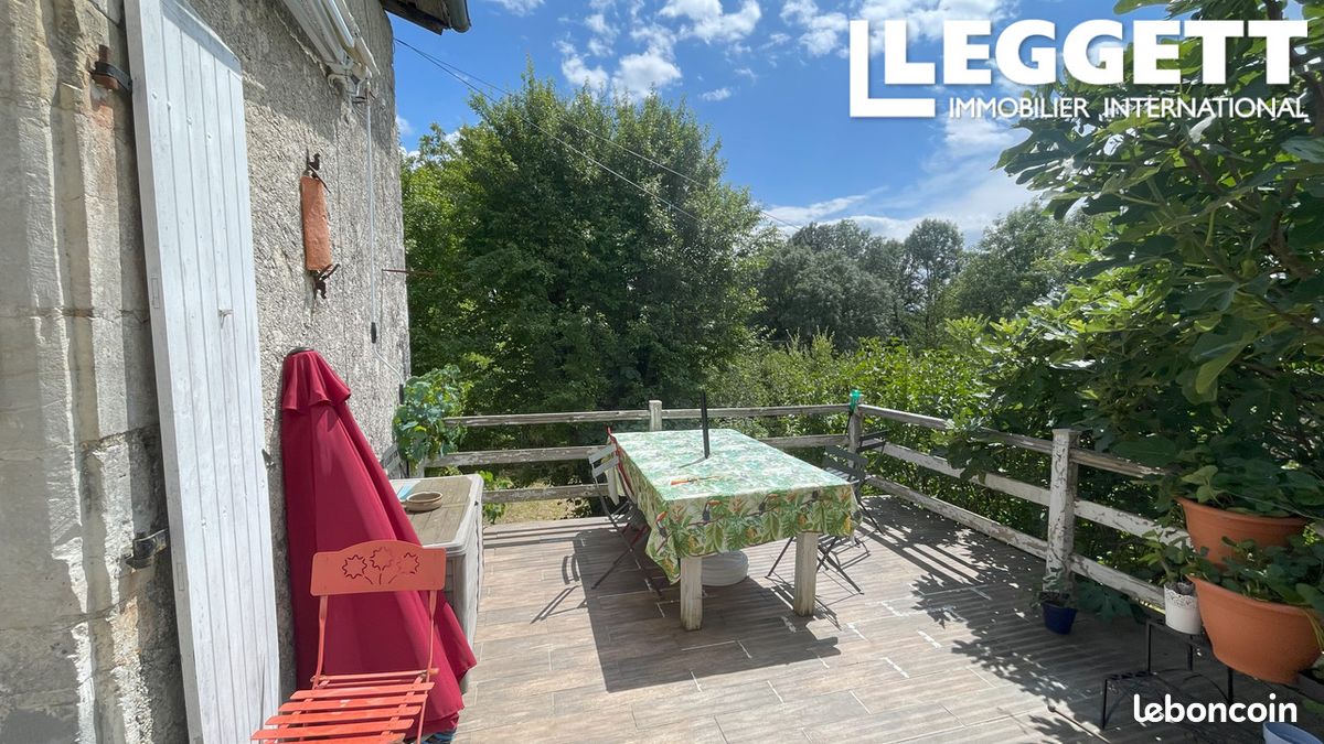 Maison 3 pièces 96 m² - Blanzaguet-Saint-Cybard 16320 (image principale 4)