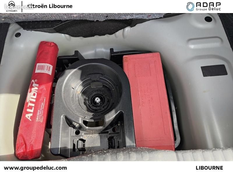 Citroen C3 1.2 PureTech 83ch S&S Feel Pack (image 28)