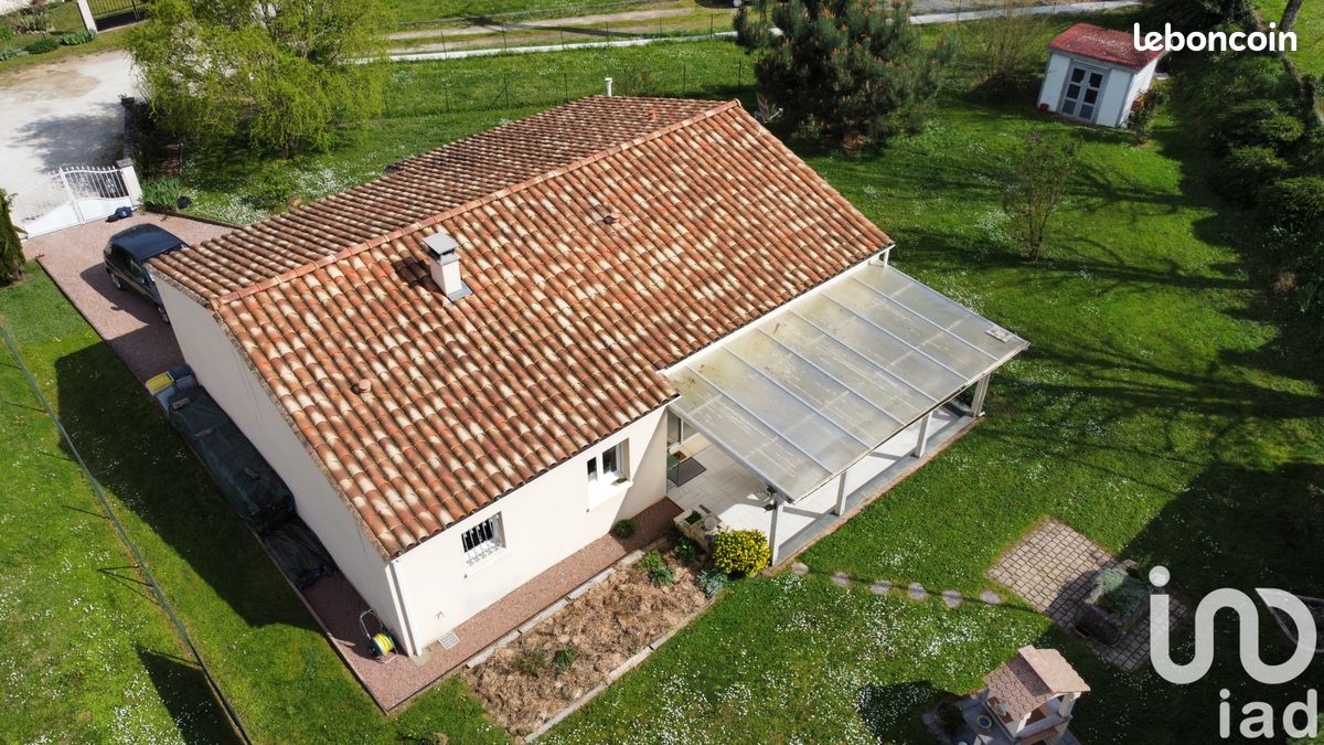 Maison 5 pièces 110 m² - La Rochefoucauld-en-Angoumois 16110 (image principale 16)