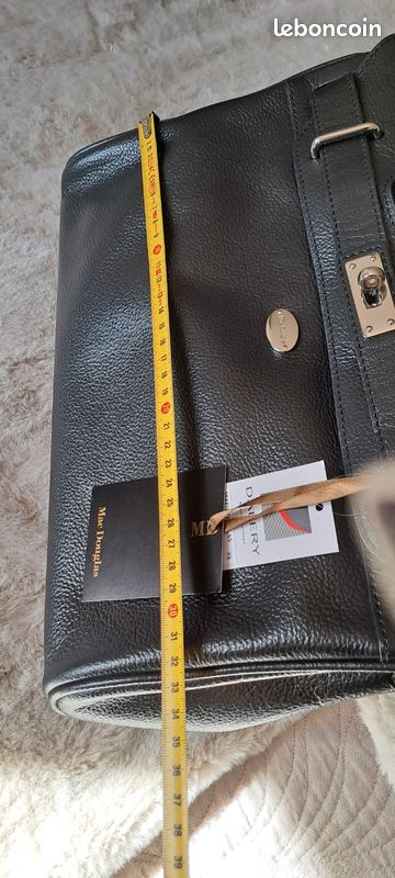 Sac à main Mac Douglas neuf, modèle Pyla-Buni XS, coloris noir (image 18)