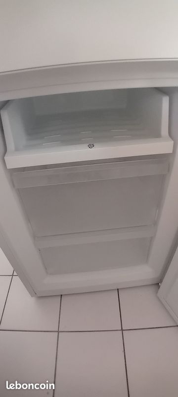 Réfrigérateur-congélateur IKEA LAGAN 115/59L - Blanc - 2 Portes - Très Bon état