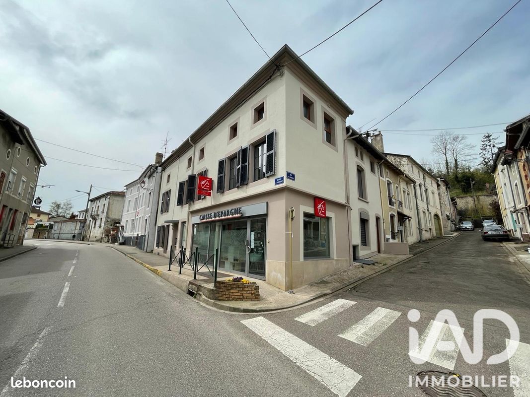 Immeuble 4 pièces 255 m² · à Vaucouleurs · 255 m² · 184 000 €