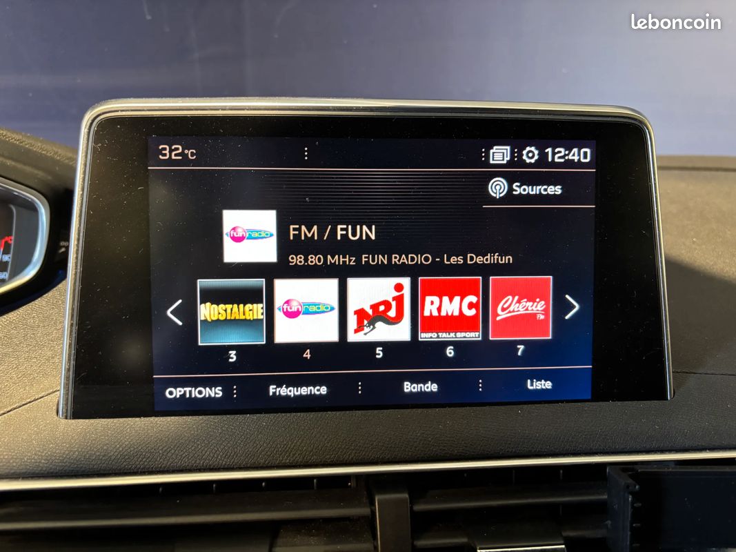 PEUGEOT 5008 1.5 HDI 130 GT Line - 7 places - GARANTIE 12 MOIS - 2018 - Boîte auto - Suivi complet (image 17)