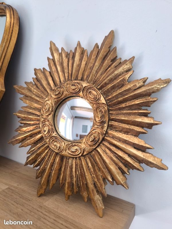 Oeil de sorcière vintage cadre blanc. 55