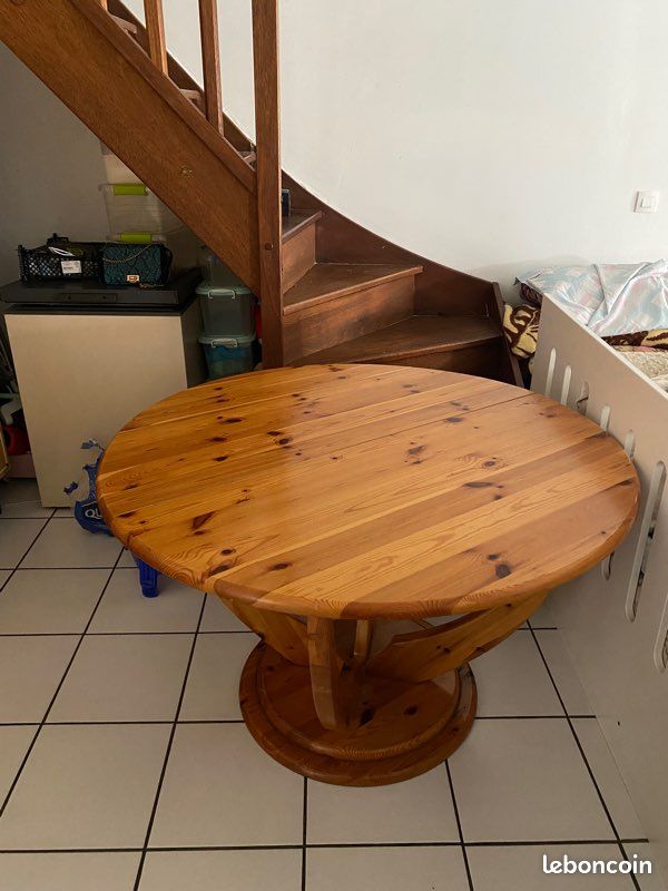 Table (image 2)