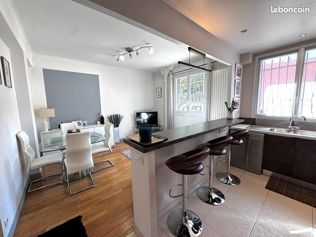 Appartement 3 pièces 52 m² · à Aubervilliers · 52 m² · 196 000 €