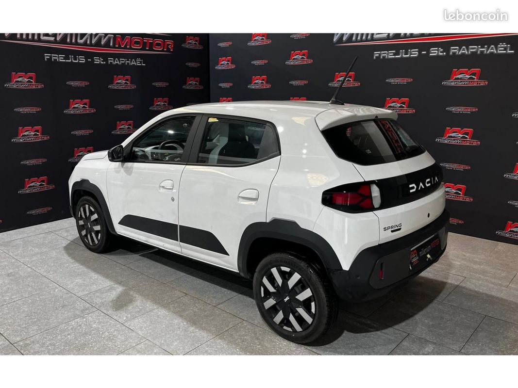 DACIA SPRING 65Cv - Extreme - 100 % Elec - Garantie constructeur 01/2032 (image 3)
