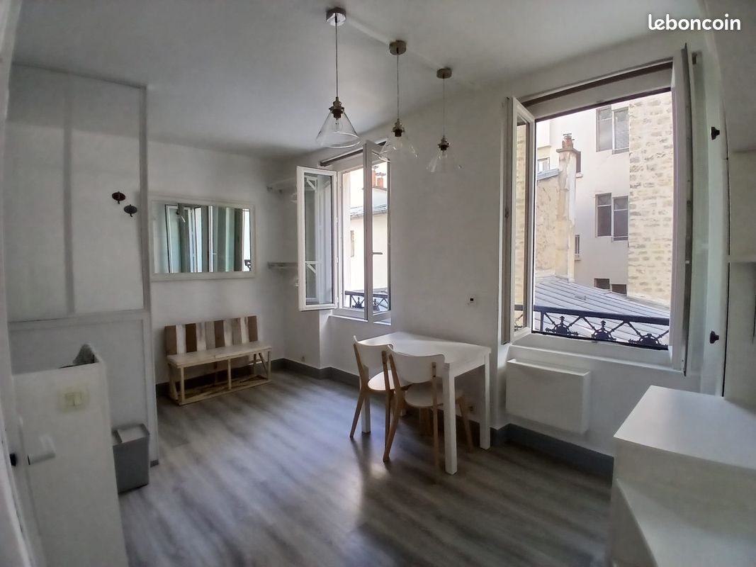 Appartement 1 pièce 18 m² · à Paris · 18 m² · 275 000 €