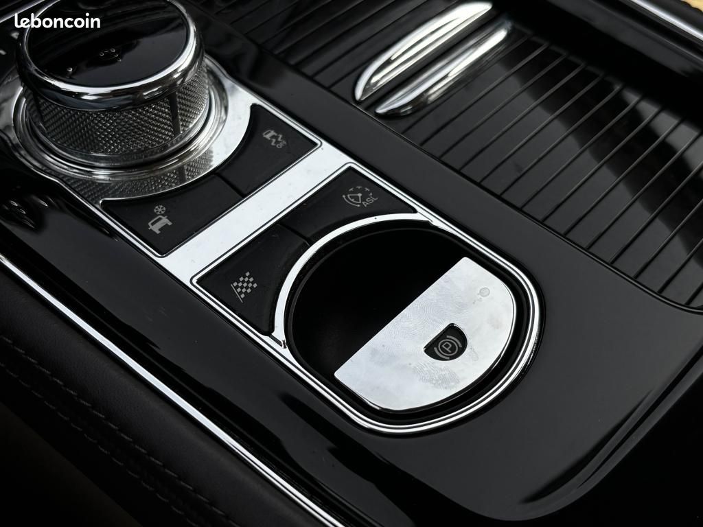 JAGUAR XJ Courte - 3.0 D V6 - 275ch - BVA 8 - Luxe Premium Phase 1 - Garantie 12 mois (image 18)