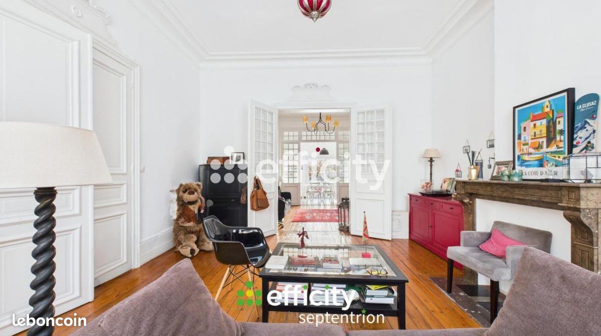 Maison 9 pièces 240 m² · à Valenciennes · 240 m² · 381 900 €