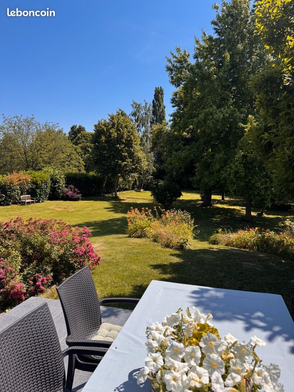 Maison 7 pièces 155 m² · à Sebourg · 155 m² · 439 000 €