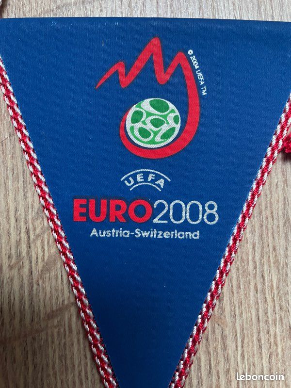 ANCIEN PETIT FANION football UEFA EUR 5,50 - FR