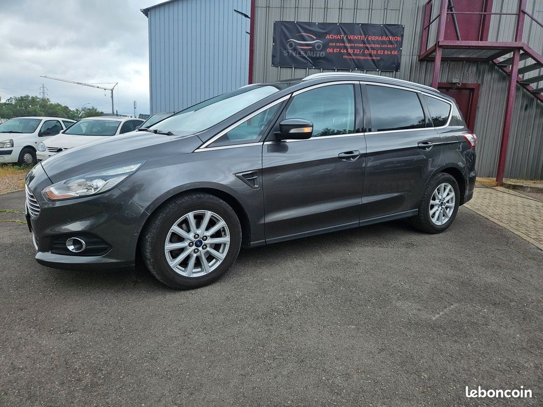 Ford S-max TITANIUM 2.0L 150CV (image 2)
