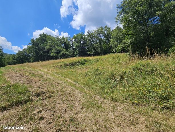 Terrain 2115 m² BELCASTEL