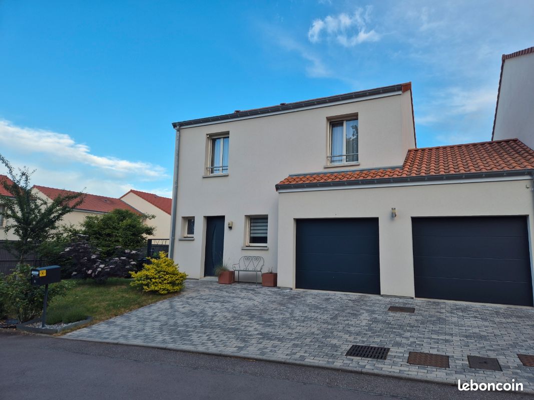 Maison 5 pièces 102 m² · à Thionville · 102 m² · 420 000 €