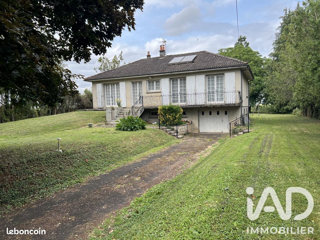 Maison 4 pièces 99 m² · à Voulême · 99 m² · 127 000 €
