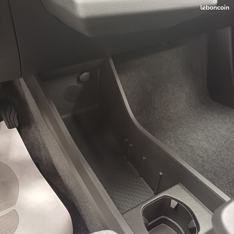 MITSUBISHI ECLIPSE CROSS BEV 87 KWH 220 INVITE+ 22kW (image 30)