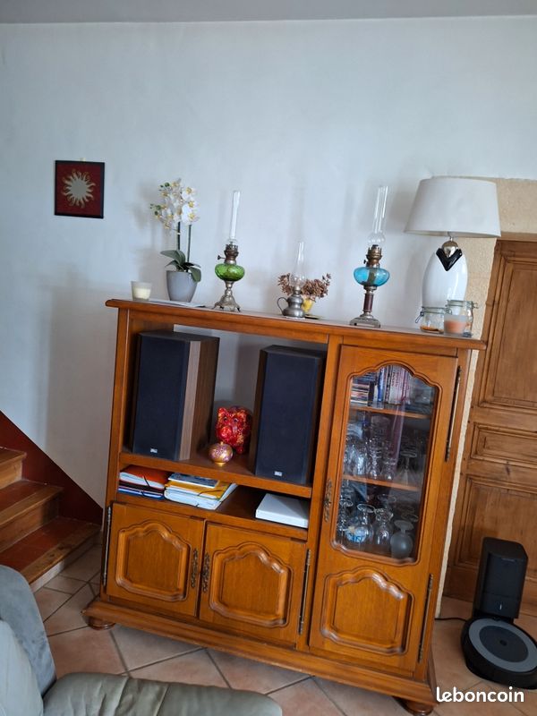 Meuble TV Avec Vitrine – Beige – Mélaminé – Occasion – Dimensions 81x48.5x75.5 Cm