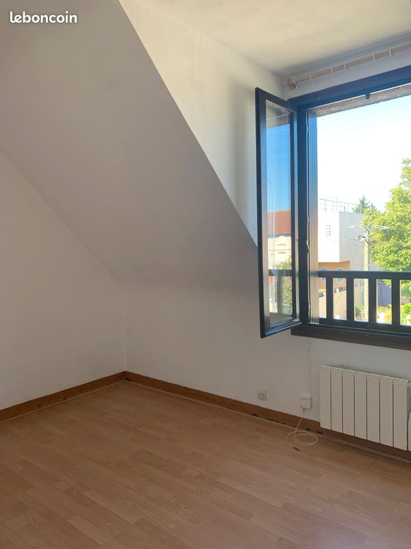 Appartement 2 pièces 42 m² · à Savigny-sur-Orge · 42 m² · 816 €