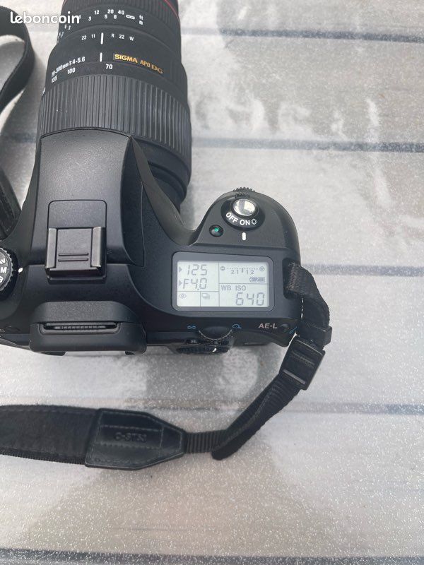 Pentax K10 D (image 2)