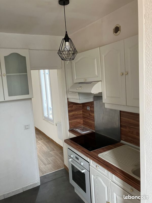 Appartement 2 pièces 33 m² · à Avon · 33 m² · 595 €/mois