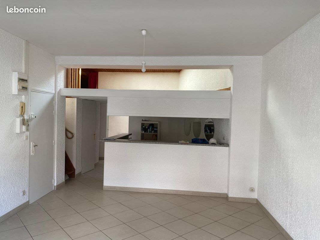 Appartement 3 pièces 55 m² · à Lille · 54,5 m² · 730 €/mois