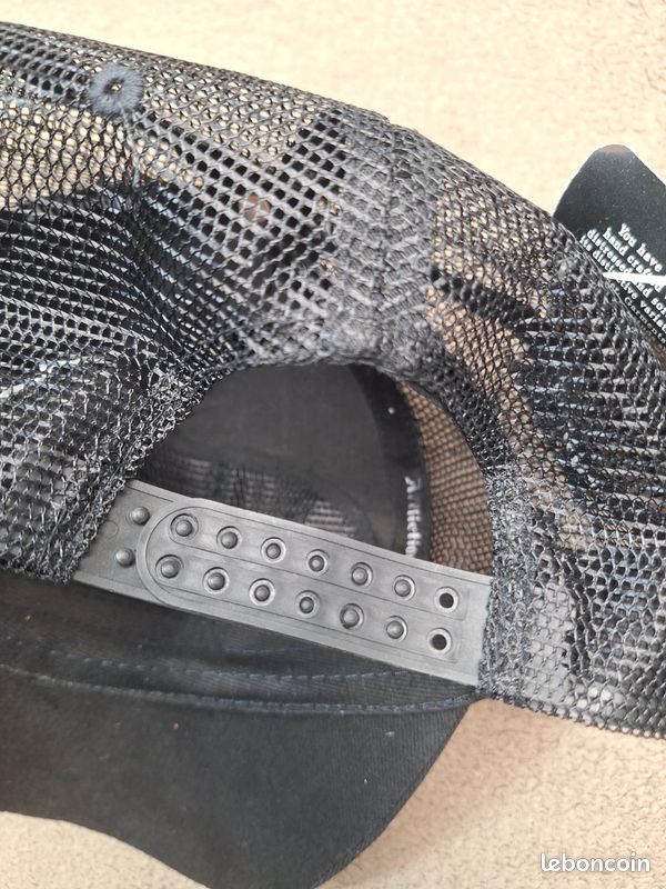 Casquette Affliction rock trucker snapback gothique y2k croix broderies noir Homme #AF01 (image 9)
