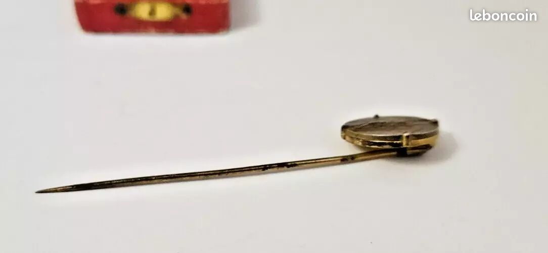 Ancienne Épingle À Cravate En Argent Massif Souvenir d