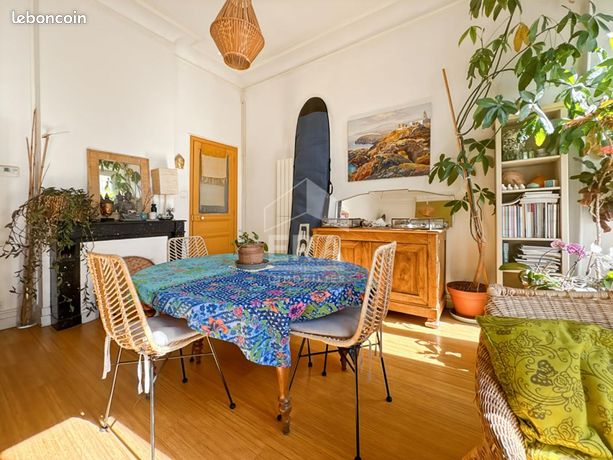 Appartement 6 pièces 137 m² — 12