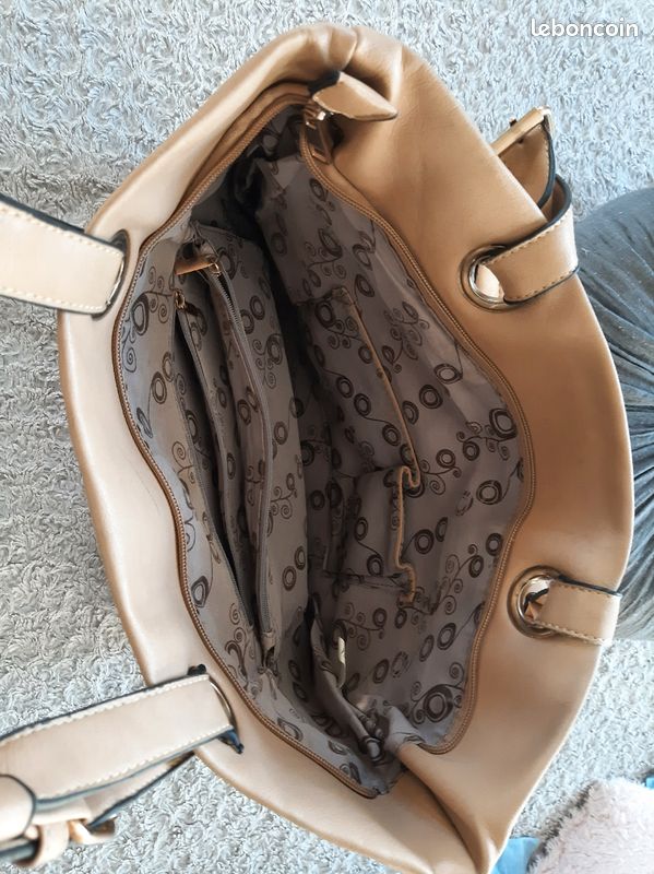 Sac à mains (image 3)