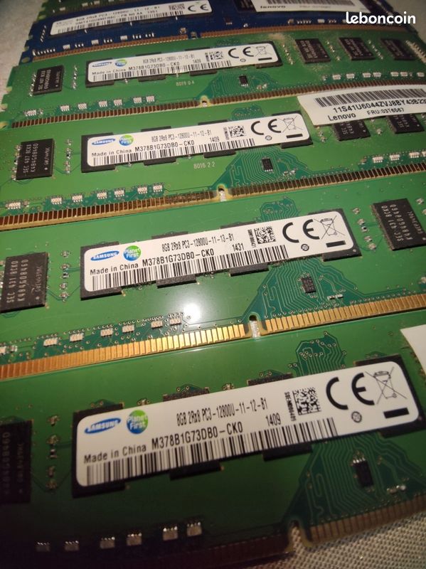 Lot De 2 Barrettes RAM DDR3 8 Go PC3-12800 (1600 MHz) Pour Bureau - 16 Go Total Occasion