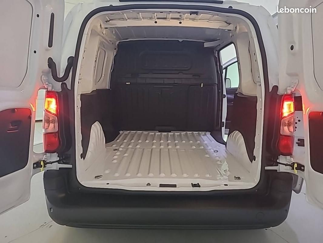 Citroën Berlingo VAN M DIESEL 100 CH MANUELLE (image 6)
