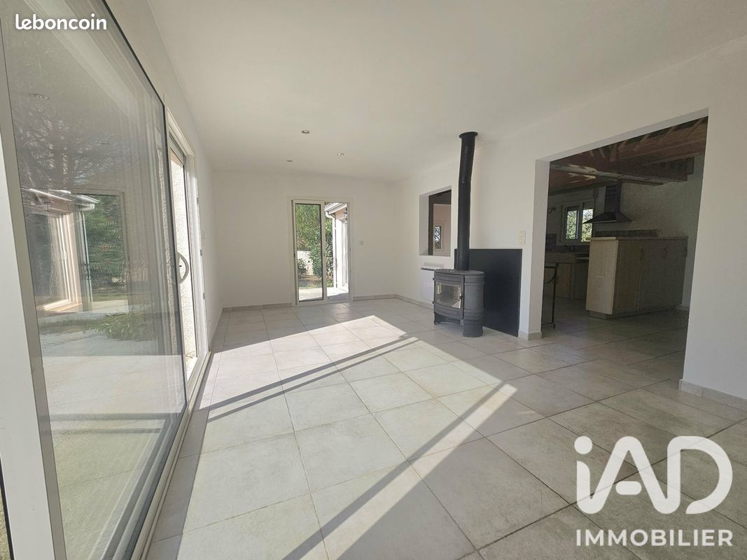 Maison 4 pièces 93 m² · à Dénat · 93 m² · 218 000 €