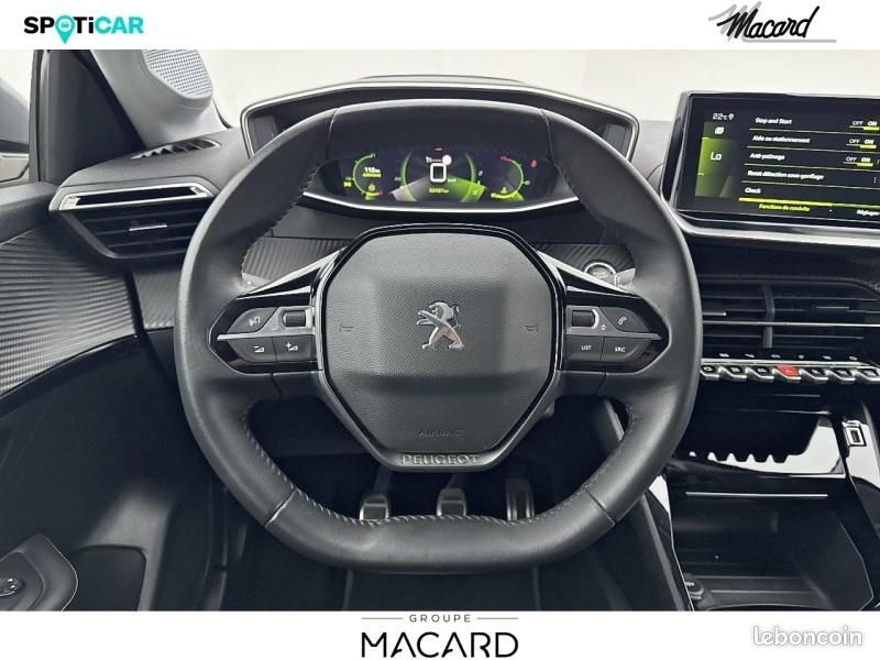 Peugeot 208 1.2 PureTech 100ch S&S Roadtrip (image 9)