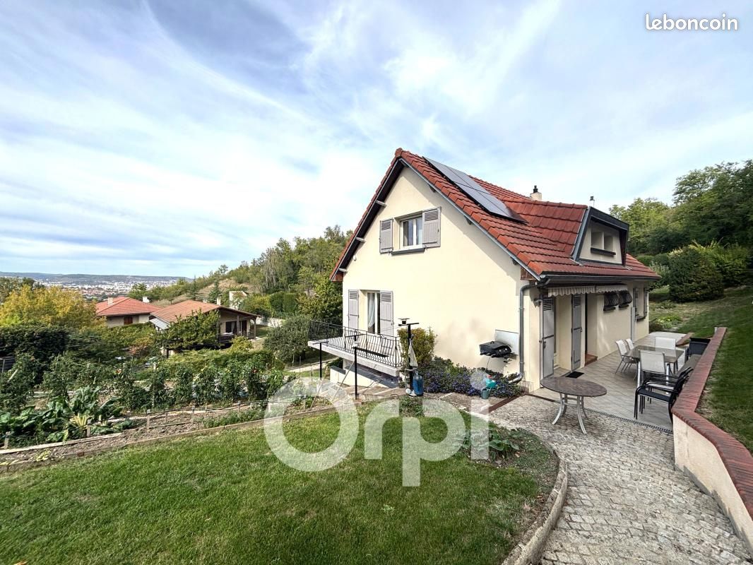 Maison 5 pièces 165 m² · à Romagnat · 165 m² · 384 500 €