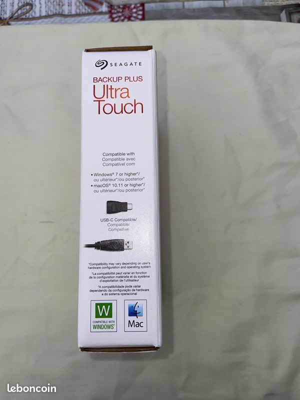Disque dur portable SEAGATE backup plus ultra touch 2TB (image 2)