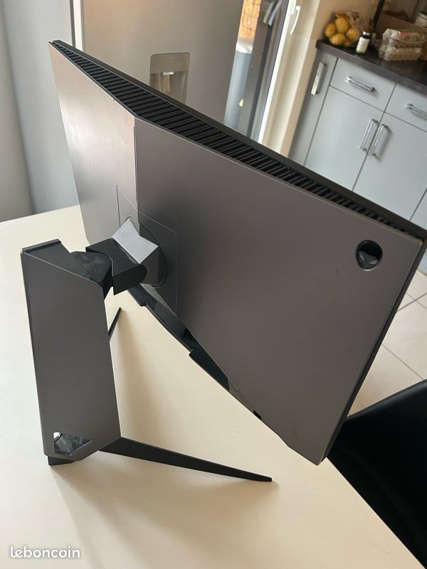 Écran Gaming AlienWare 240hz 25 pouces (image 2)