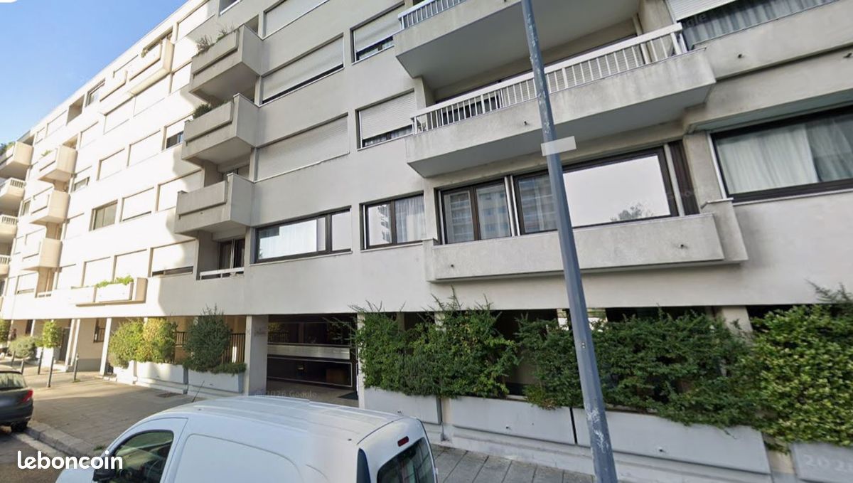 Appartement 1 pièce 25 m² · à Grenoble · 24,5 m² · 75 000 €