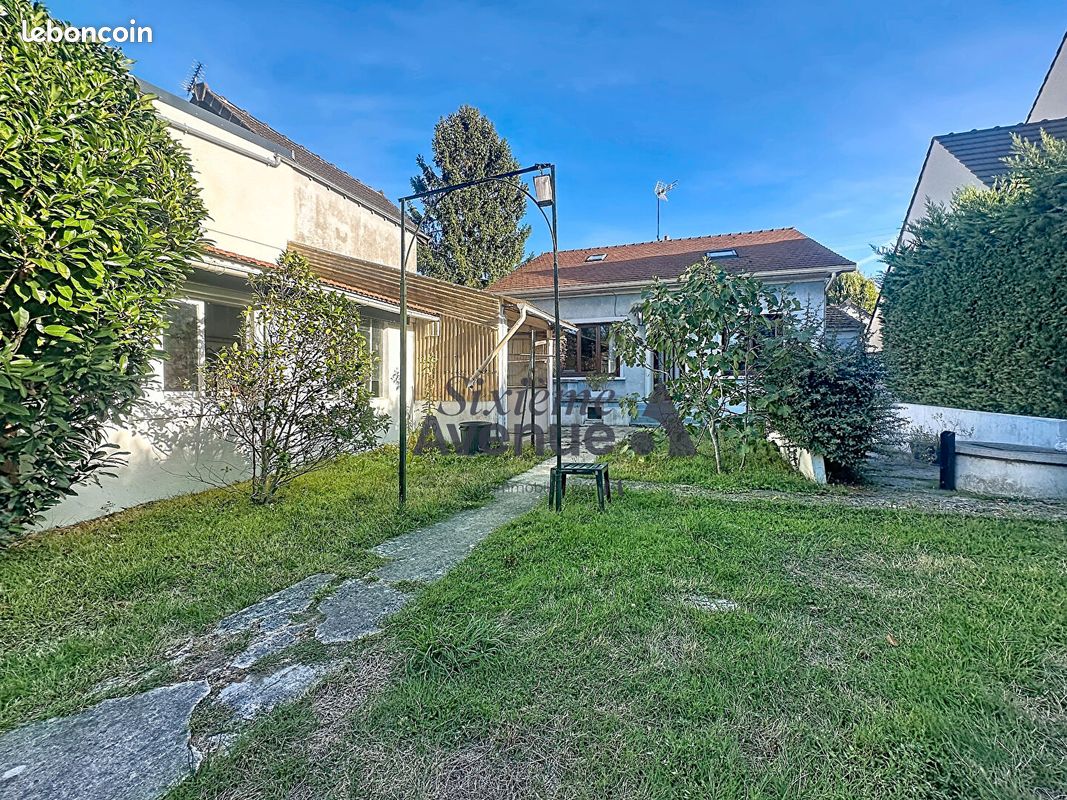 Maison 6 pièces 120 m² · à Noisy-le-Grand · 120 m² · 383 000 €