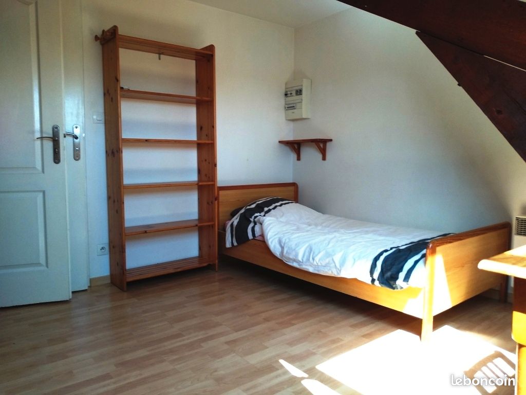 Appartement 1 pièce 9 m² · à Tours · 9 m² · 360 €