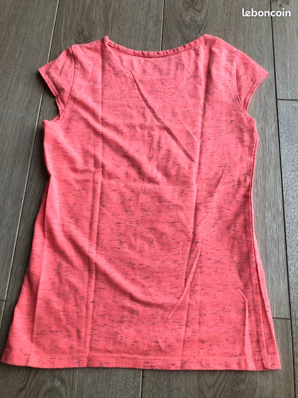 T-Shirts O'Neilll pour Fille 10 à 11 ans, Taille 140 cm, très bon état (image 7)