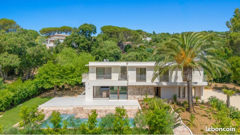 Maison 8 pièces 265 m² · à La Croix-Valmer · 265 m² · 3 950 000 €