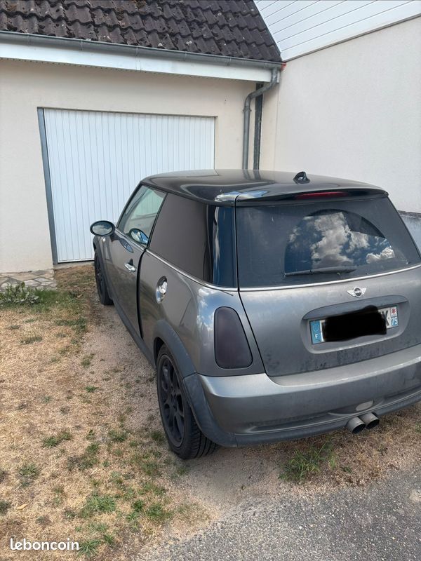 Mini Cooper S R53 (image 2)