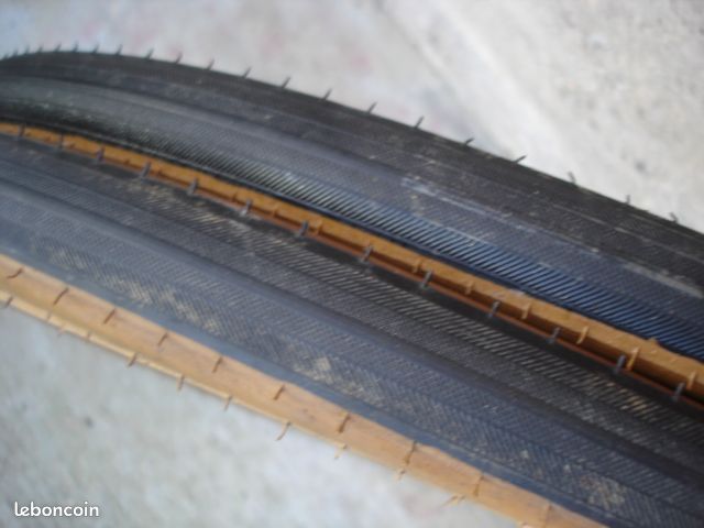 RAMI JMK HAUTIER VOITURE ELECTRIQUE DE 1898 AU 1/43 ème SIEGES NOIRS RAMI JMK HAUTIER VOITURE ELECTRIQUE DE 1898 AU 1/43 ème SIEGES NOIRS