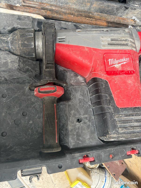 Marteau piqueur Milwaukee (image 1)