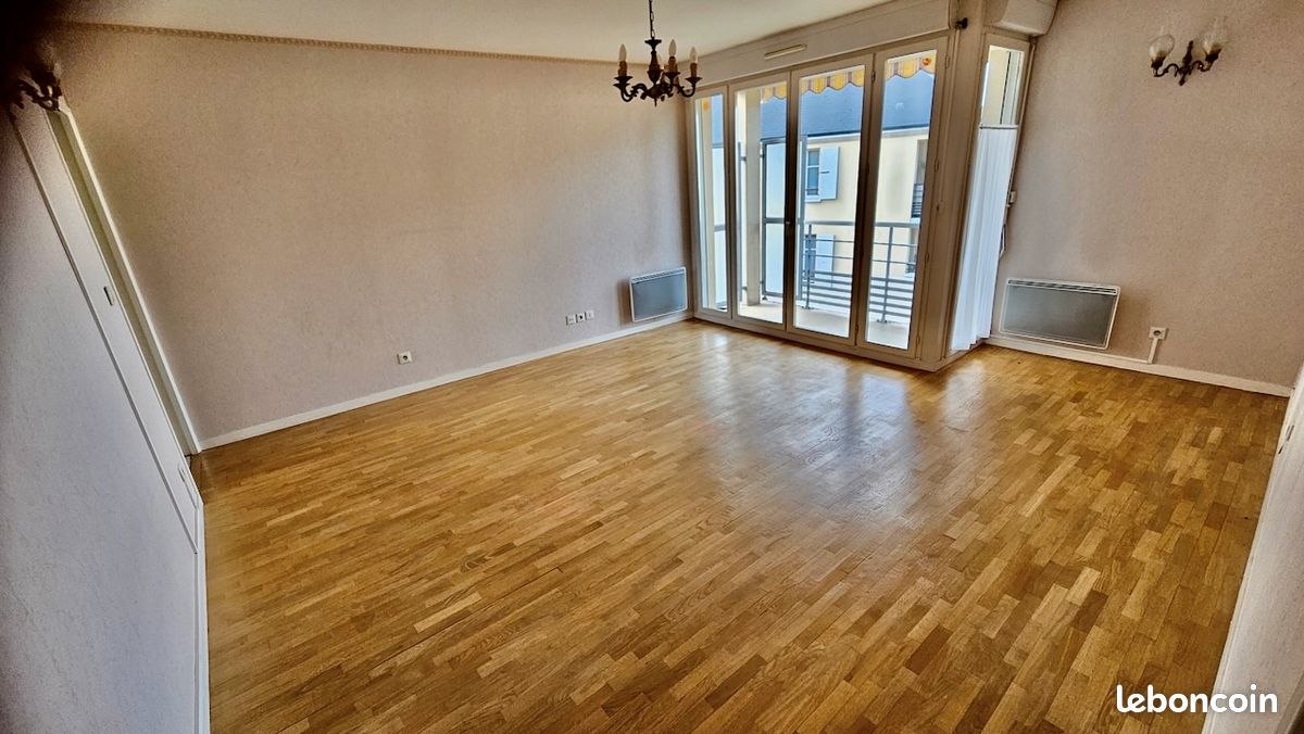 Appartement 4 pièces 76 m² · à Crépy-en-Valois · 75,8 m² · 245 000 €