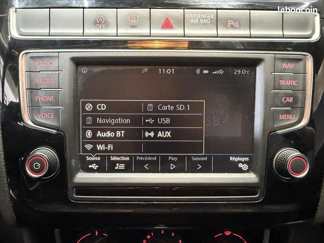 VOLKSWAGEN POLO 1.2 TSI BlueMotion 90 BV DSG 7 V 6R Match Radar AV AR (image 23)