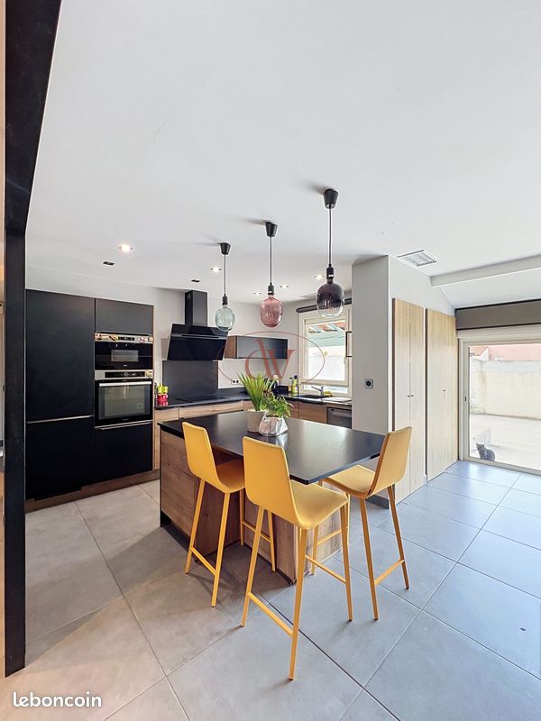Maison 5 pièces 135 m² · à Bompas · 135 m² · 370 000 €