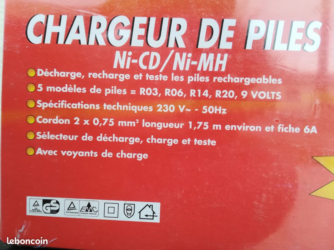 NEUF scellé Promelect chargeur – testeur universel 1,5 & 9 V pour piles rechargeables formats : R03 = AAA, R06 = AA, R14 = C, R20 = D & R61 (image 2)